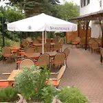 Hotell Schweizer Haus 2*