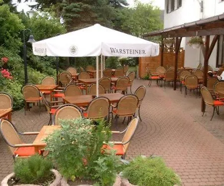 Guest house Schweizer Haus 2*