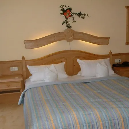 Schweizer Haus 2*