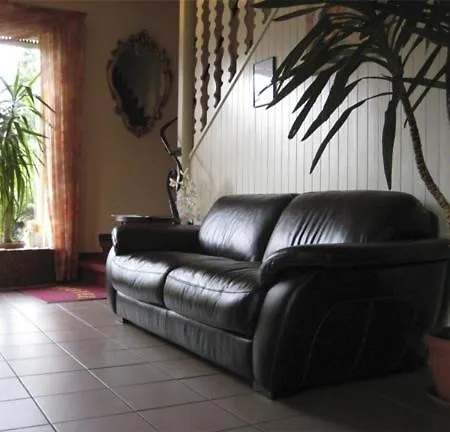 Hotel Schweizer Haus 2*