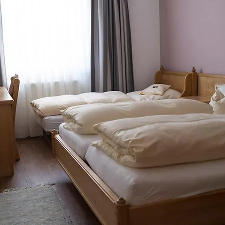 Schweizer Haus 2*