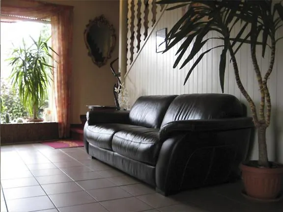 Hotell Schweizer Haus 2*